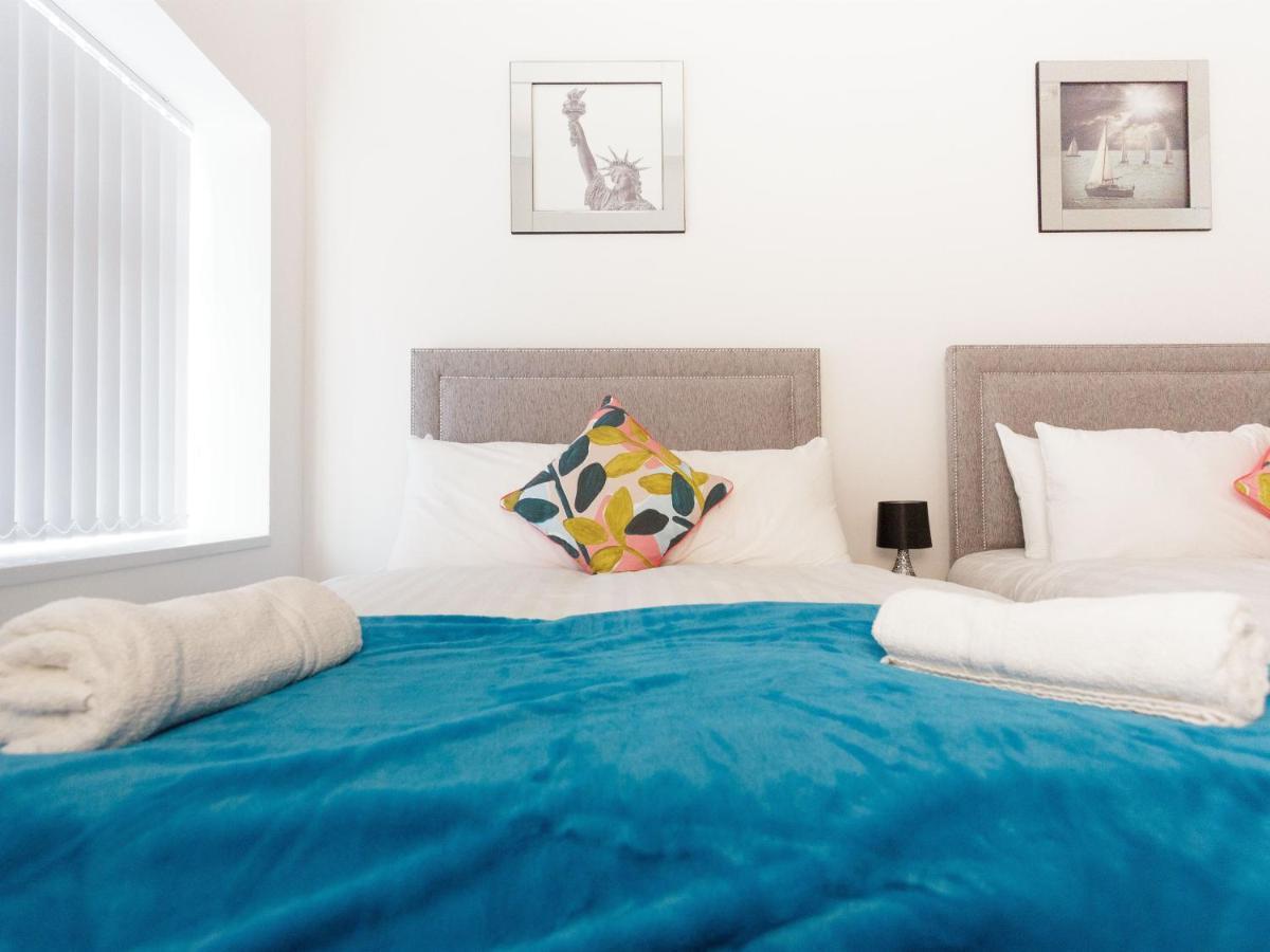 Live In Leeds Greenhill Bungalows Екстер'єр фото