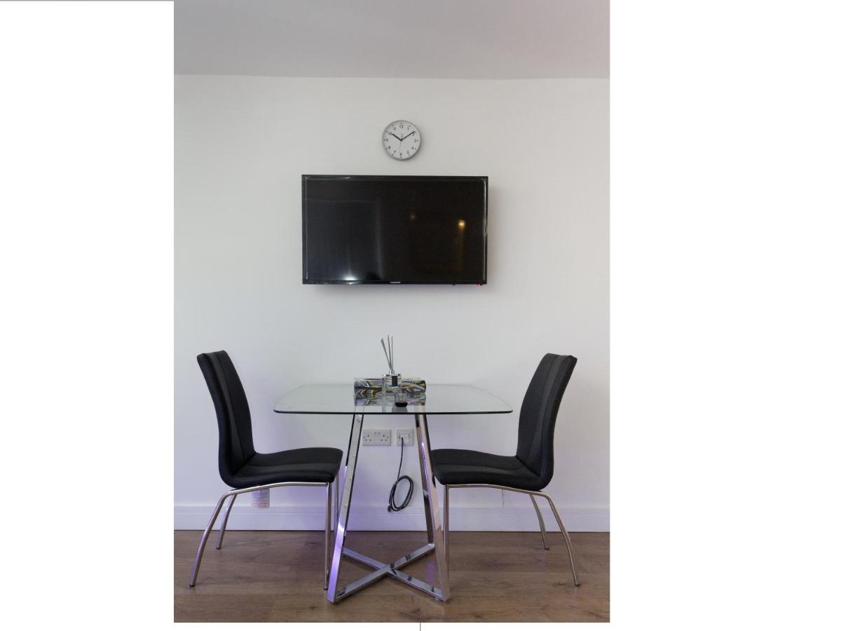 Live In Leeds Greenhill Bungalows Екстер'єр фото