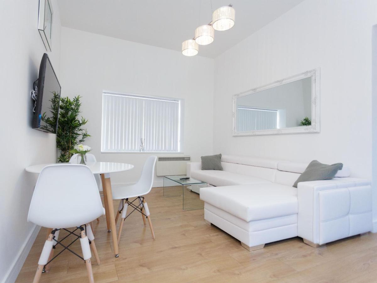Live In Leeds Greenhill Bungalows Екстер'єр фото
