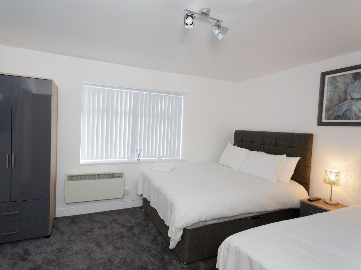 Live In Leeds Greenhill Bungalows Екстер'єр фото
